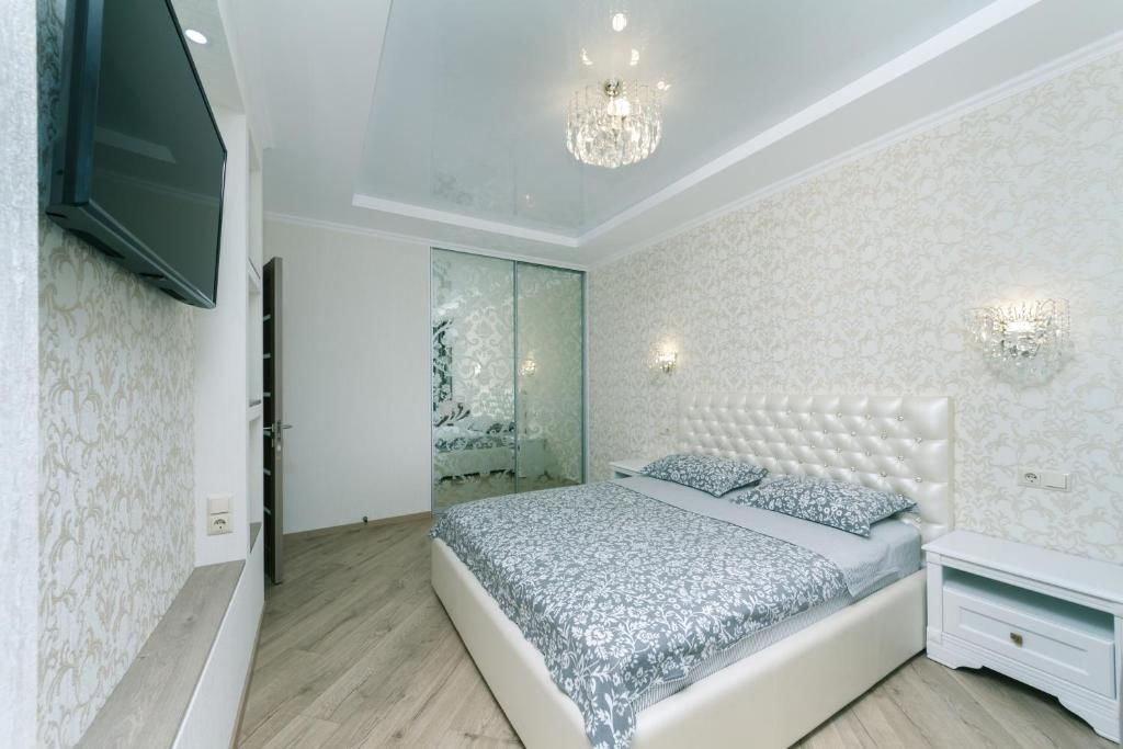 Апартаменты 2 bedroom, Osokorki metro 3 minutes, not smoked Киев