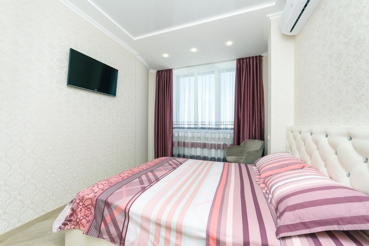 Апартаменты 2 bedroom, Osokorki metro 3 minutes, not smoked Киев-11