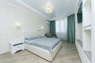 Апартаменты 2 bedroom, Osokorki metro 3 minutes, not smoked Киев Апартаменты с 2 спальнями-1
